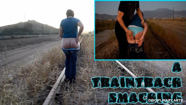 A TRAINTRACK SMACKING Feat. Johanna Sullivan & Kyle Johnson